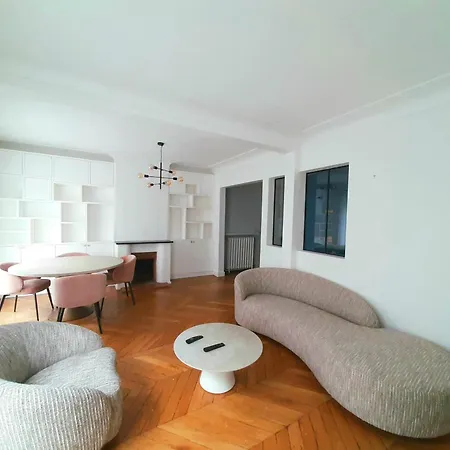 16 Near Eiffel Tower And Arc De Triomphe Apartment Paris